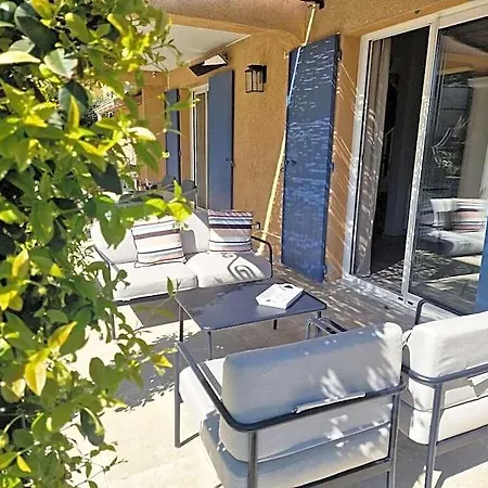 Mont Cabasse Comfortable 2* Sainte-Maxime